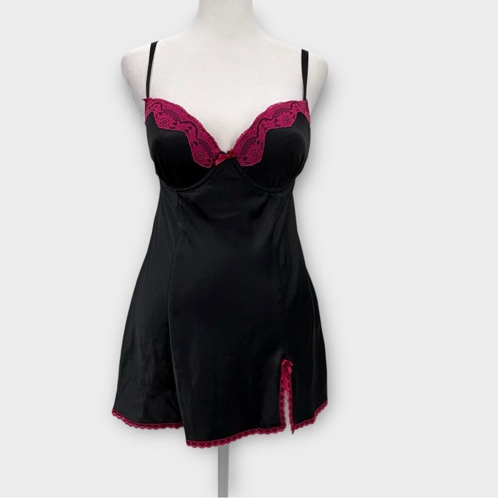 Gilligan & O’Malley Baby Doll Slip Nighty in Black/Hot Pink Women’s Size S